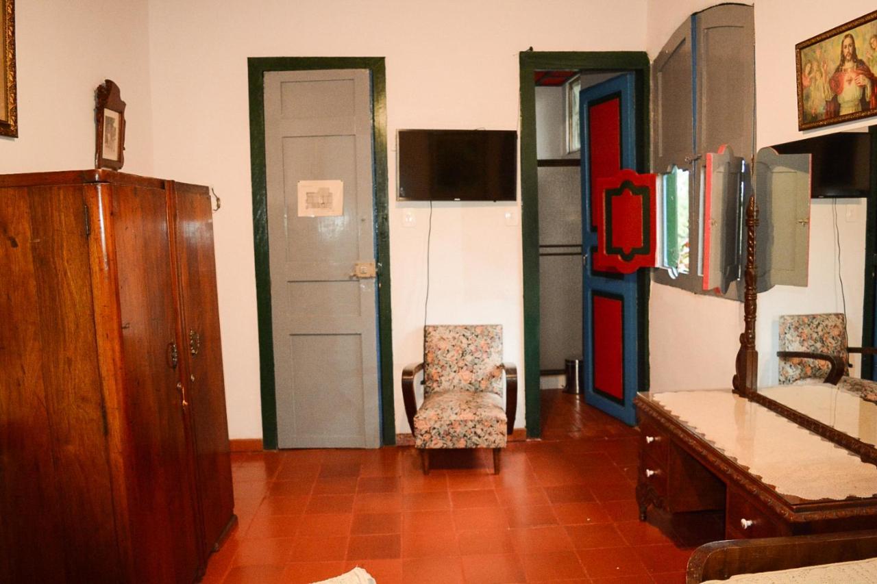 Finca La Colina Bed & Breakfast Calarca Exterior photo