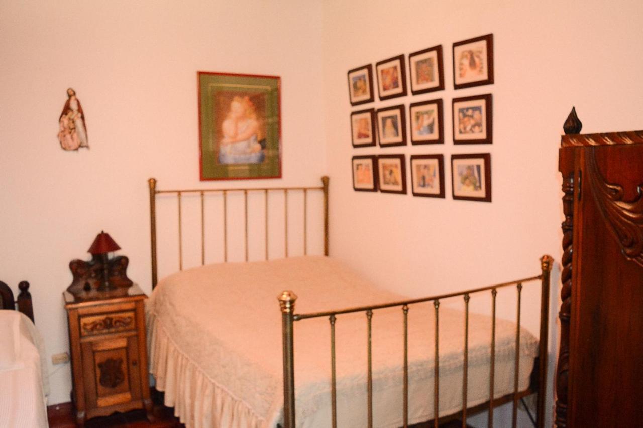 Finca La Colina Bed & Breakfast Calarca Exterior photo