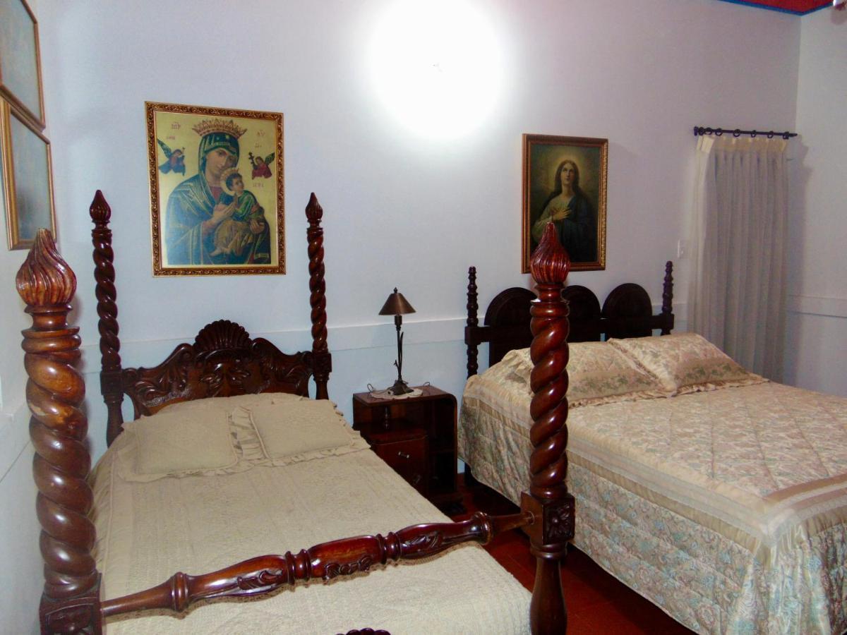 Finca La Colina Bed & Breakfast Calarca Exterior photo